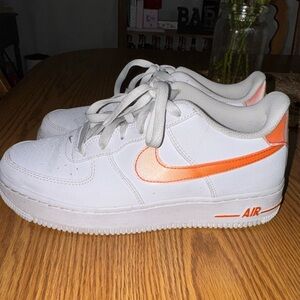 Nike Air Women’s White and Orange Sneakers size 8 / 6.5 youth